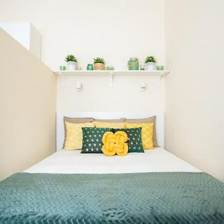 Luxury Giant 157m2 - 4 Exclusive In One Place With 4 Free Garages!!! 아파트